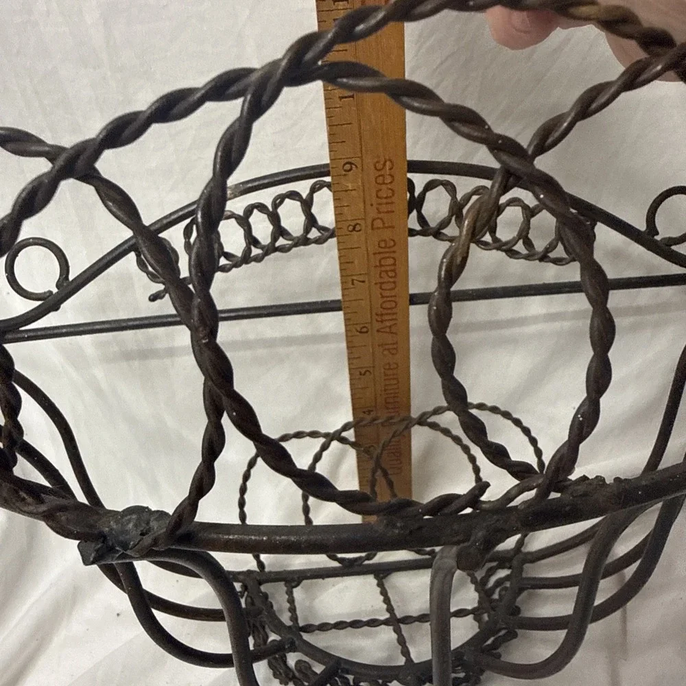 Vintage Victorian Wrought Iron Basket Wall Hang Decorative Storage Planter Wire